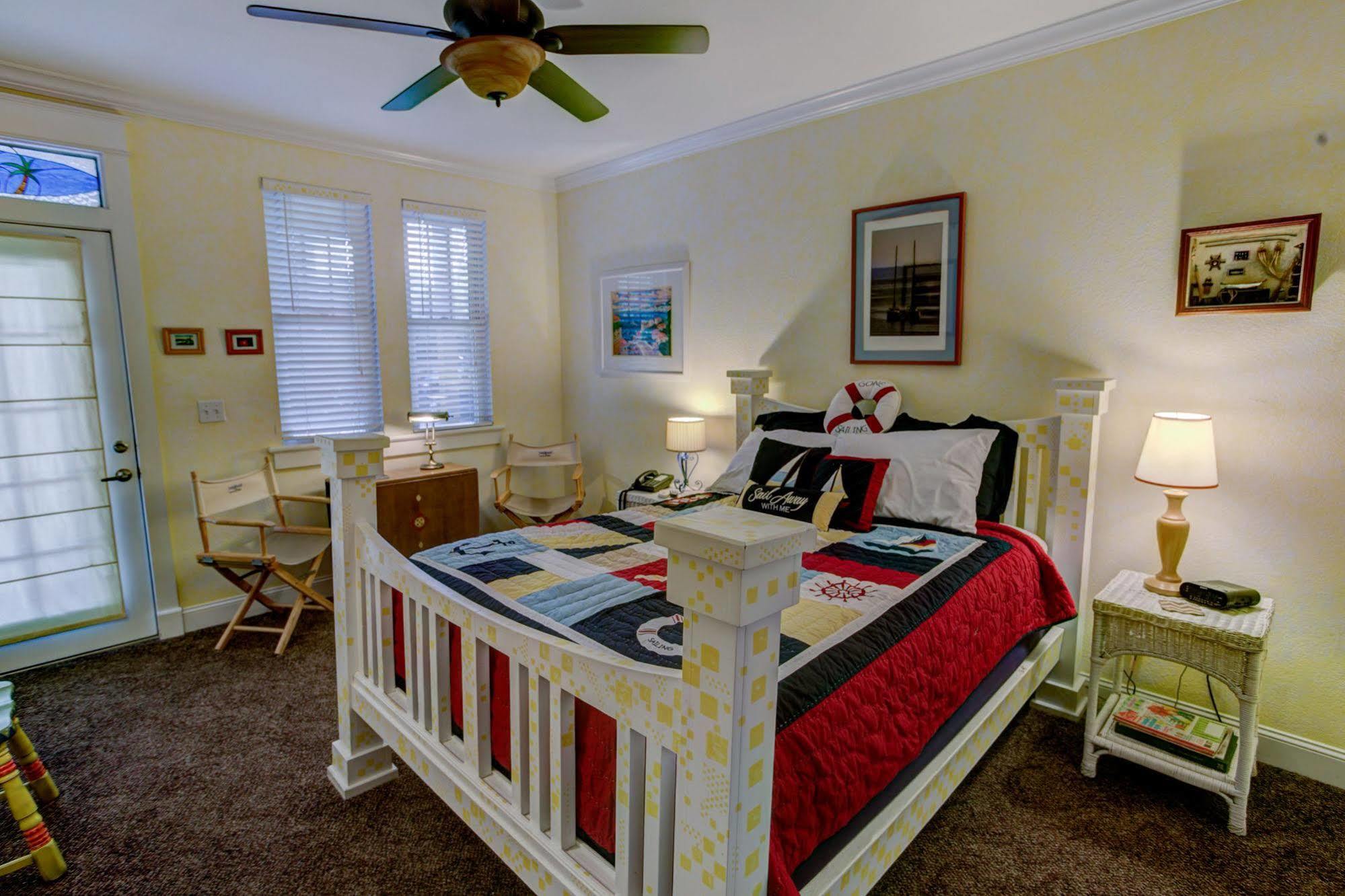Anchor Inn Nsb Bed And Breakfast New Smyrna Beach Eksteriør billede