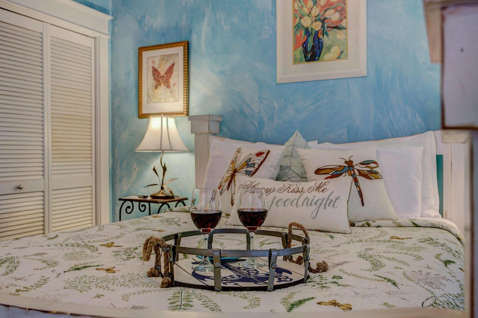 Anchor Inn Nsb Bed And Breakfast New Smyrna Beach Eksteriør billede